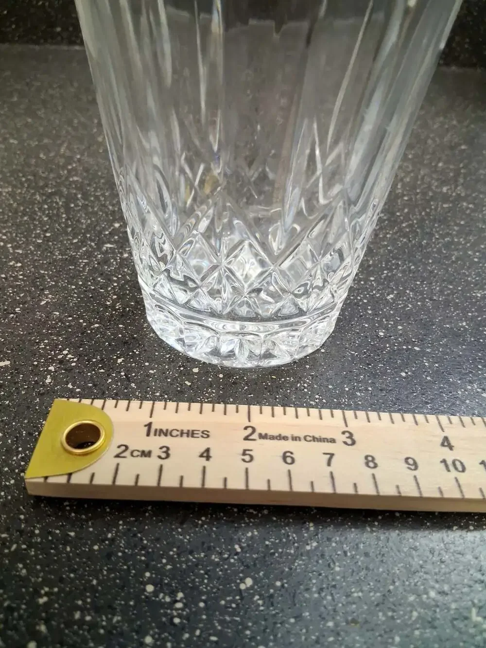 Unbranded clear cut